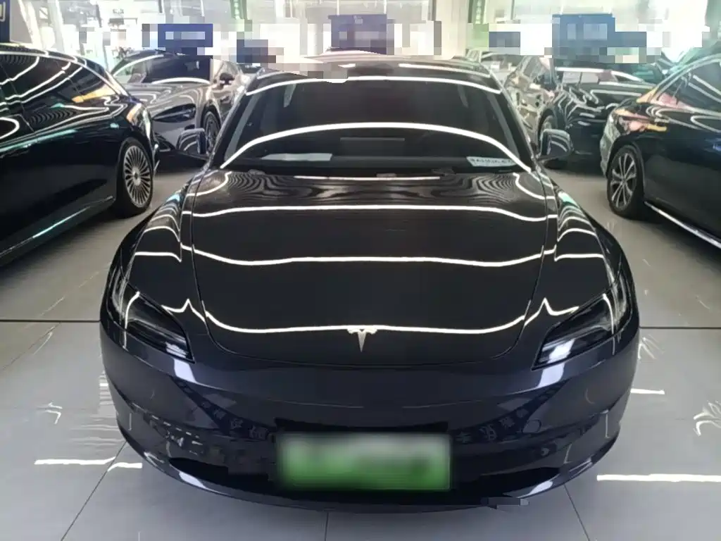 Tesla Model 3 — фото 3