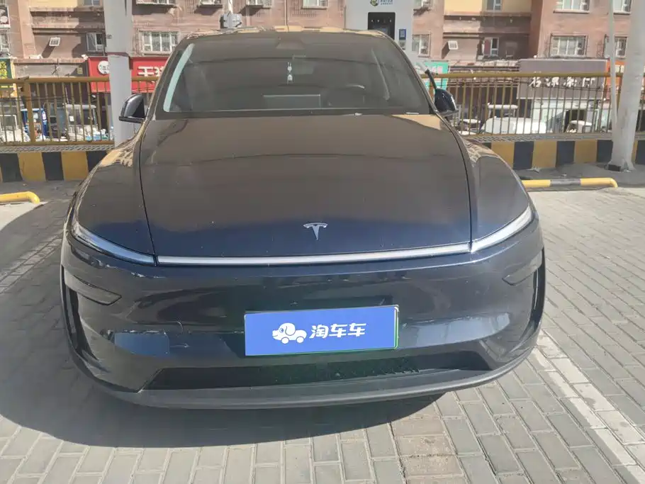 Tesla Model Y — фото 2