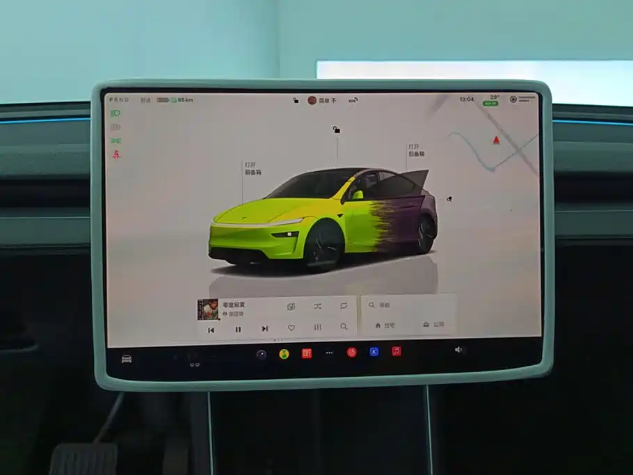 Tesla Model Y — фото 14