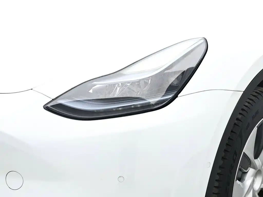 Tesla Model Y — фото 18
