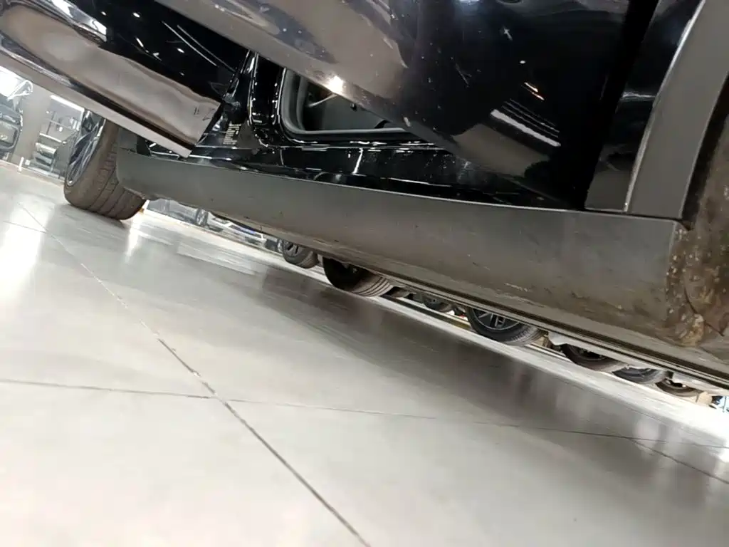 Tesla Model Y — фото 21