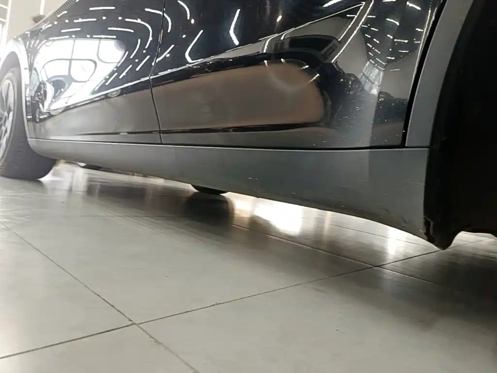 Tesla Model Y — фото 22
