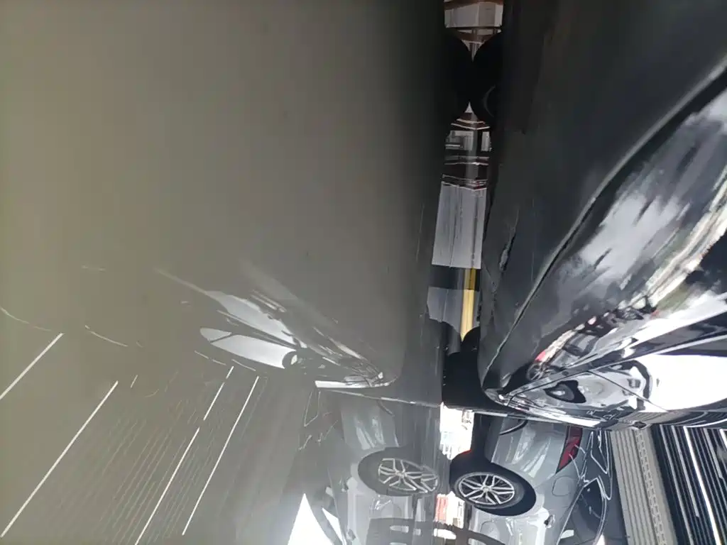 Tesla Model 3 — фото 19