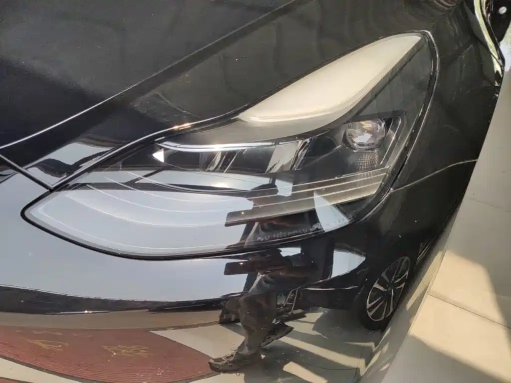 Tesla Model Y — фото 24
