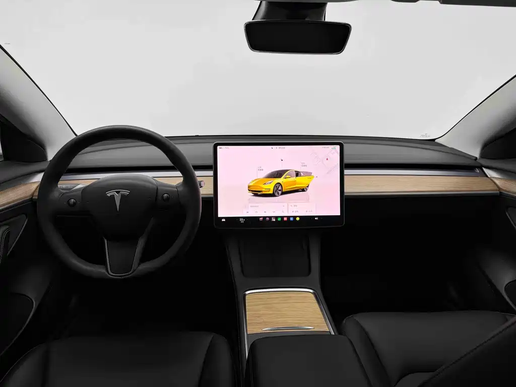 Tesla Model 3 — фото 7
