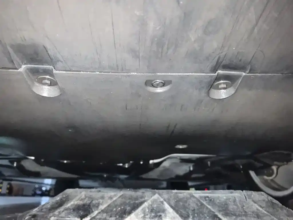 Tesla Model Y — фото 23
