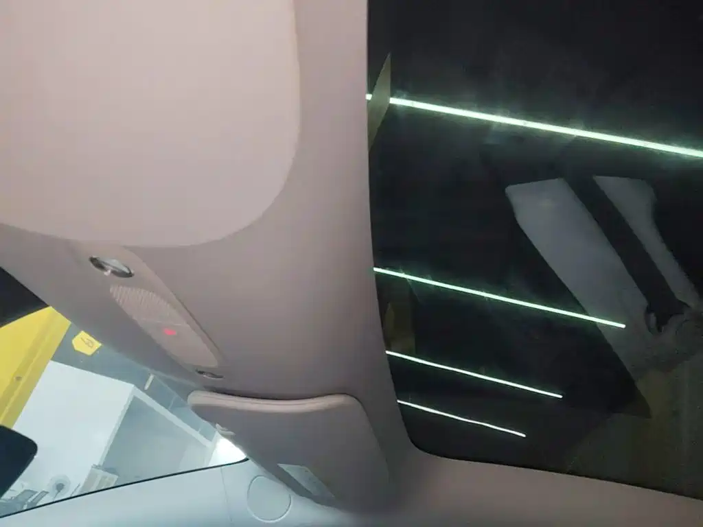 Tesla Model Y — фото 18