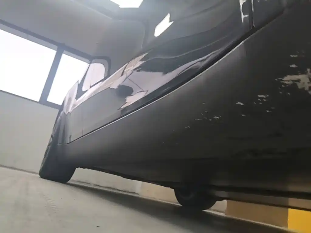 Tesla Model Y — фото 21