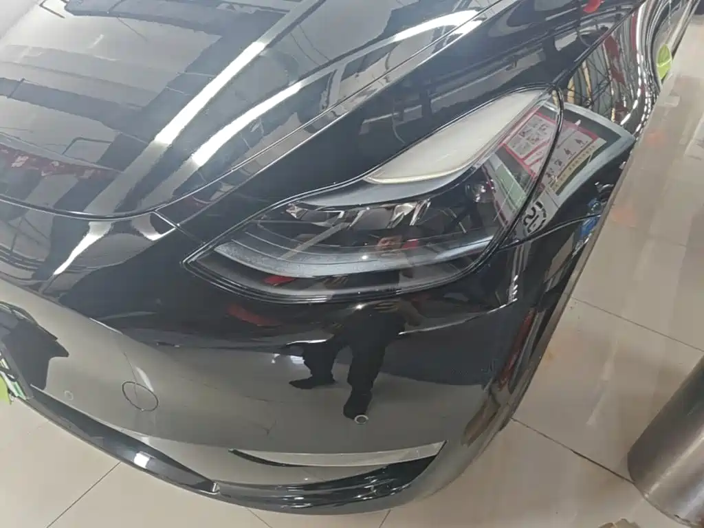 Tesla Model Y — фото 24