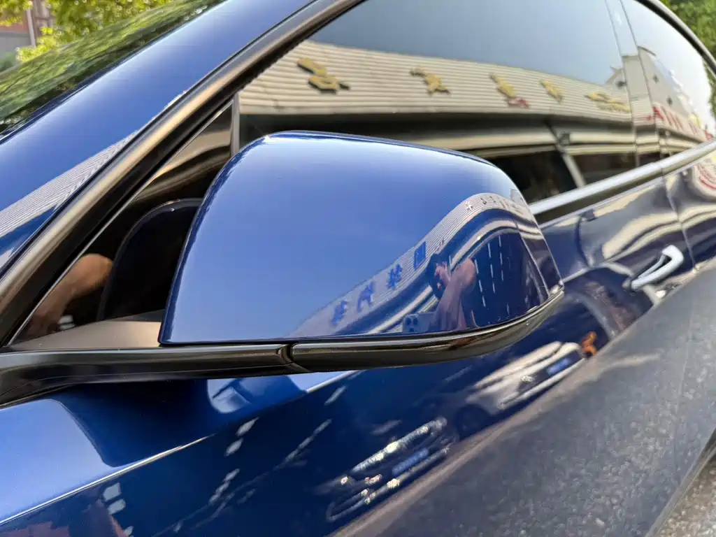 Tesla Model Y — фото 19