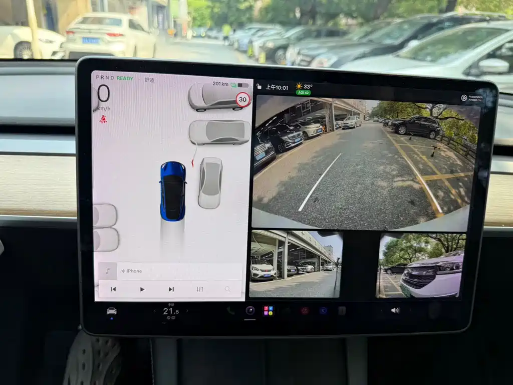 Tesla Model Y — фото 23