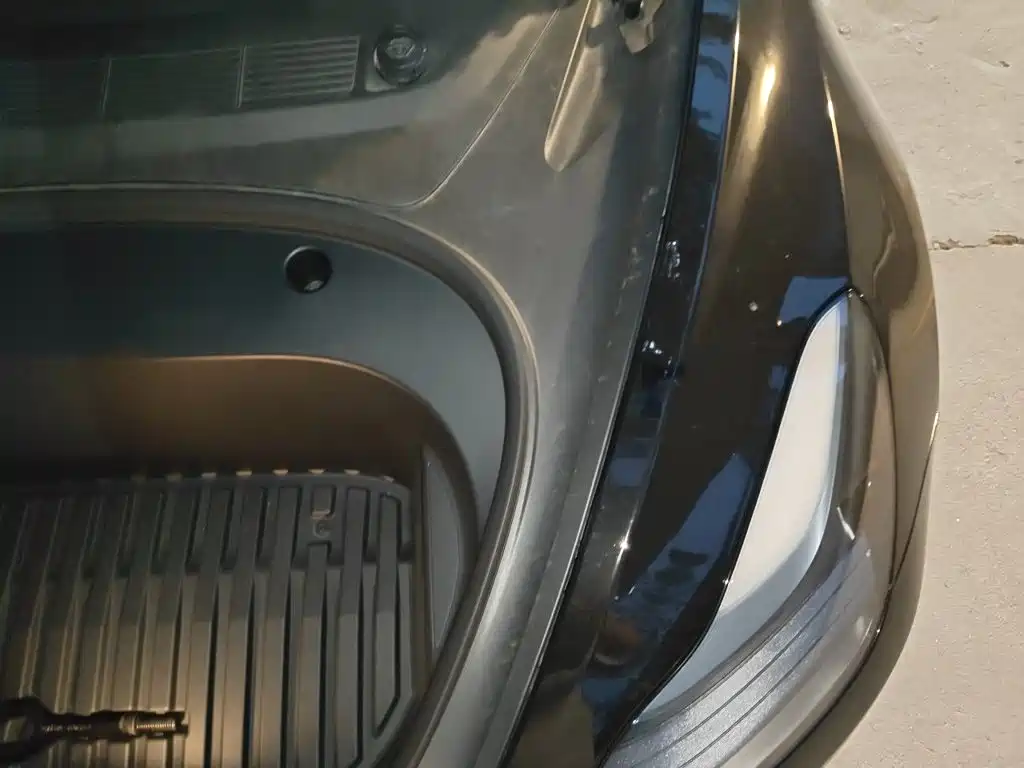 Tesla Model 3 — фото 20