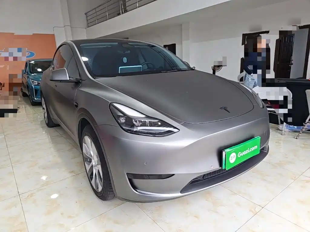 Tesla Model Y — фото 4
