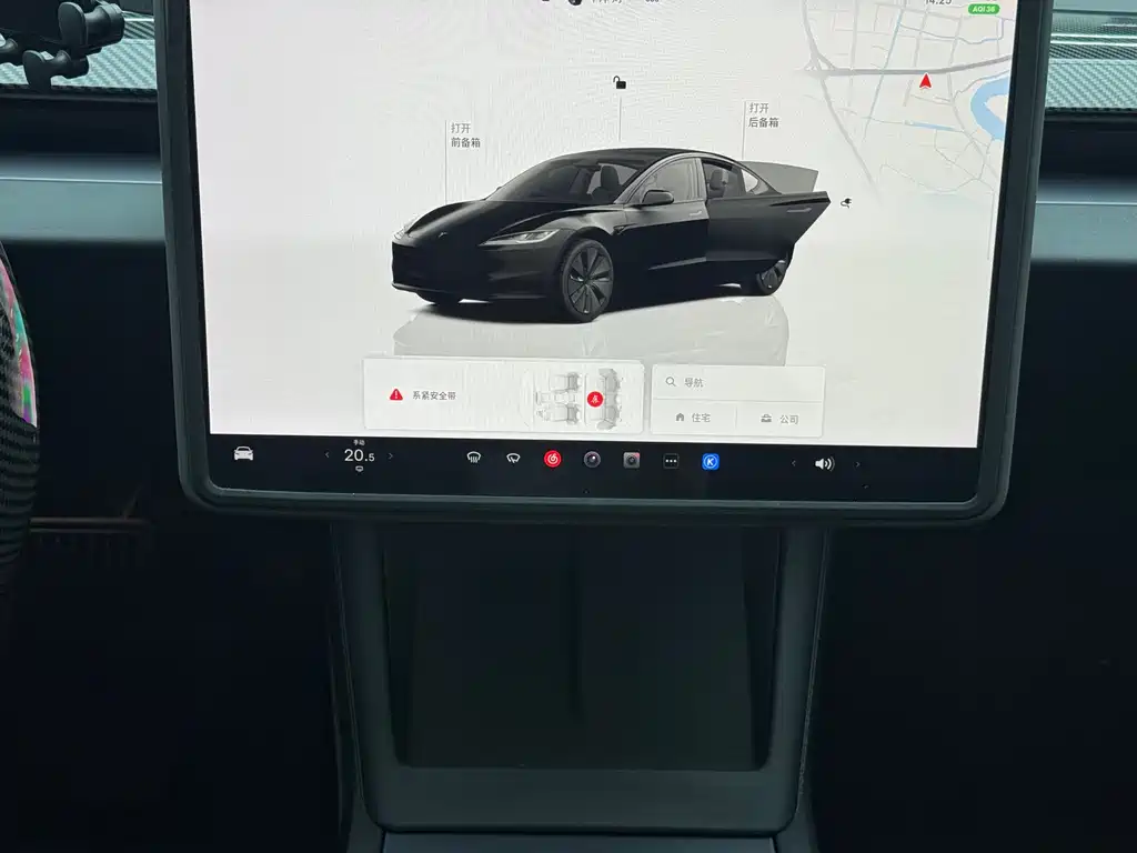 Tesla Model 3 — фото 11