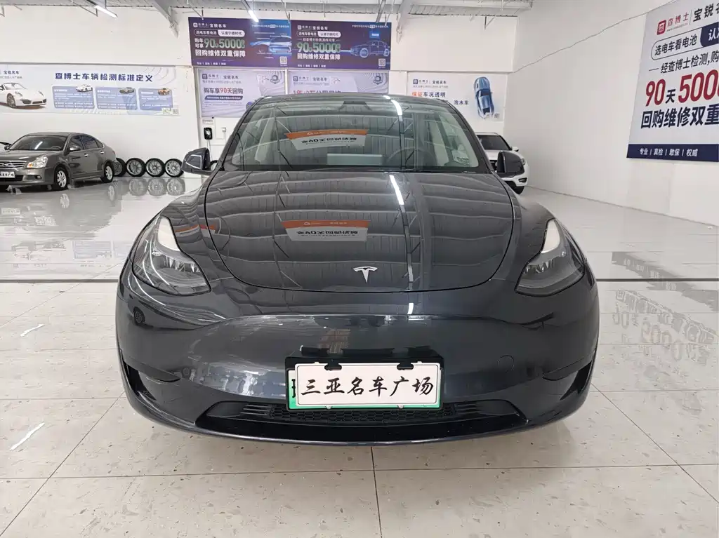 Tesla Model Y — фото 2