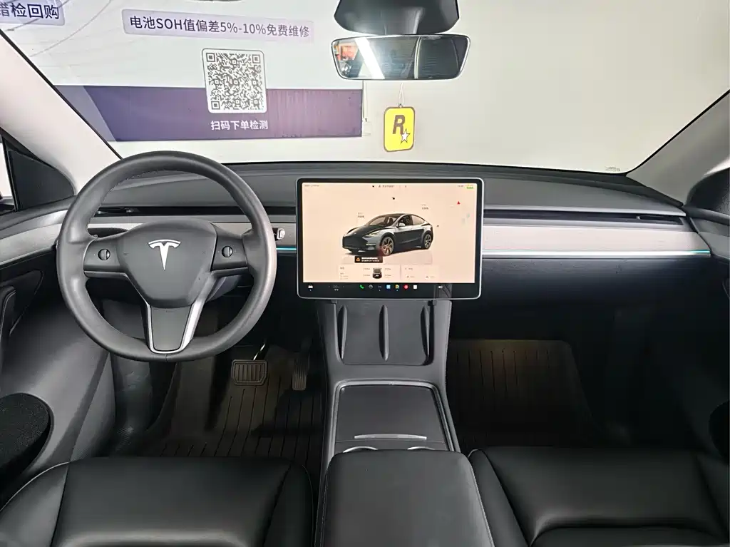 Tesla Model Y — фото 4