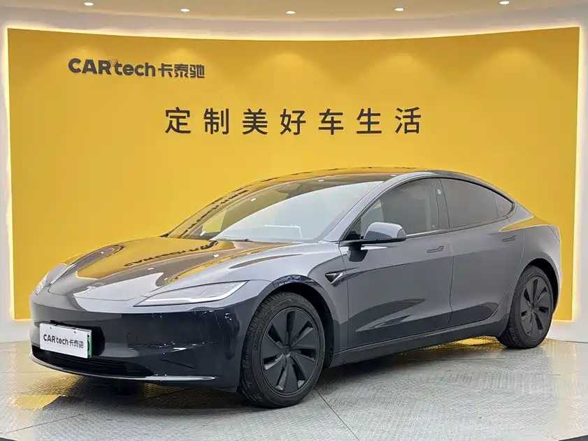 Tesla Model 3 — фото 14
