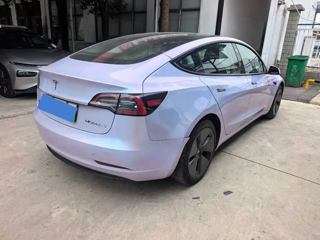 Tesla Model 3 — фото 15