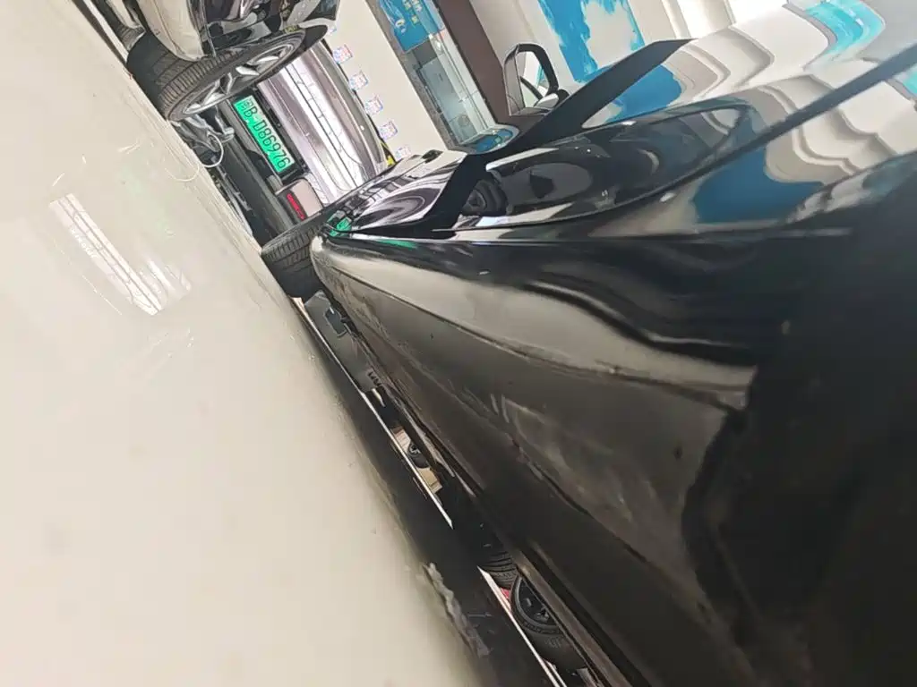Tesla Model 3 — фото 22