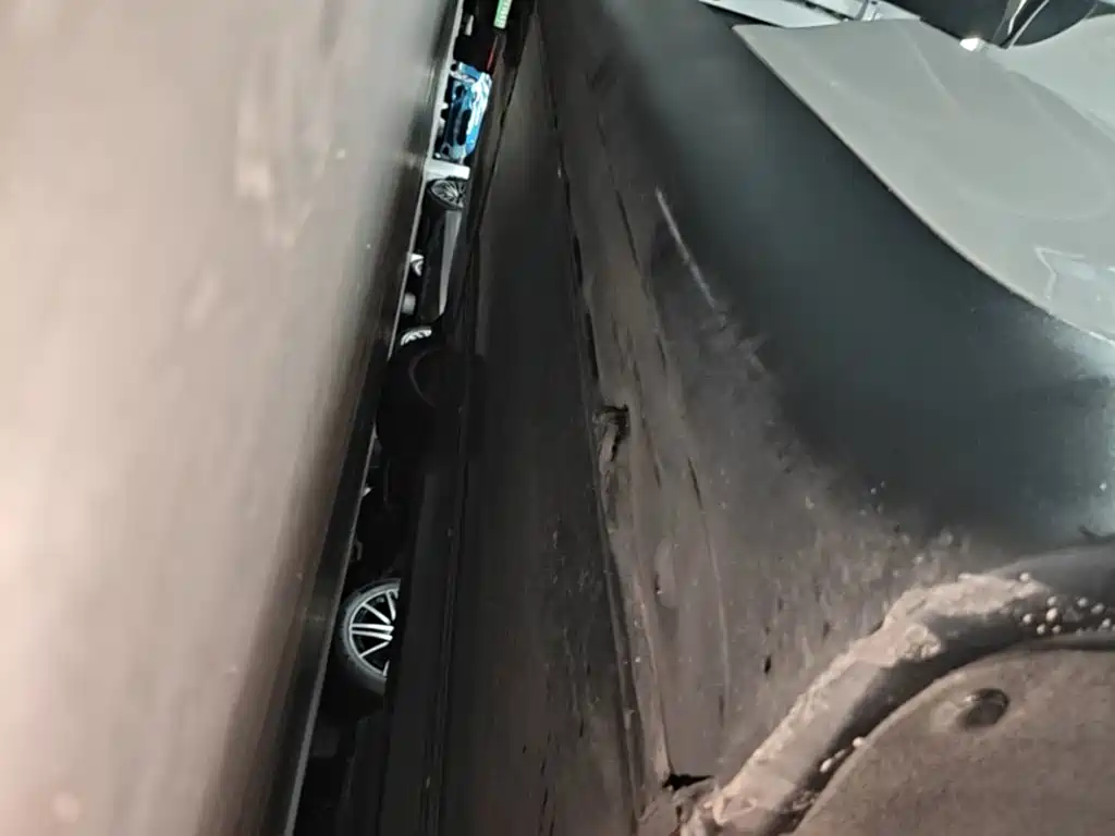 Tesla Model Y — фото 22