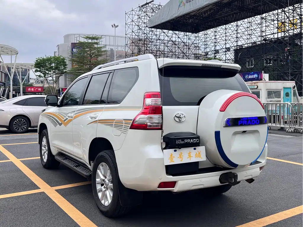 Toyota Prado (Import) — фото 4