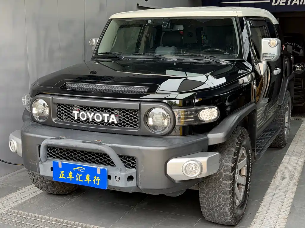 Toyota FJ Cruiser
