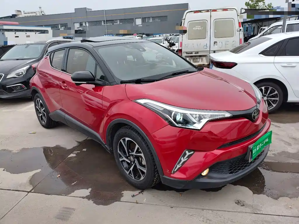 Toyota C-HR — фото 4