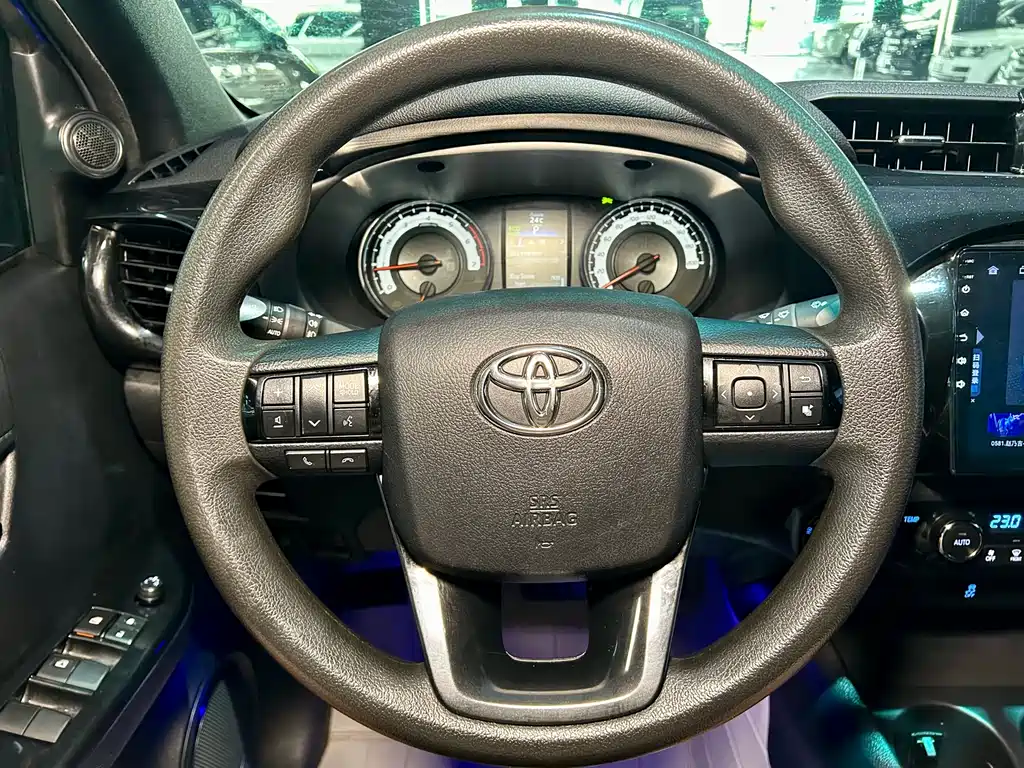 Toyota  — фото 11