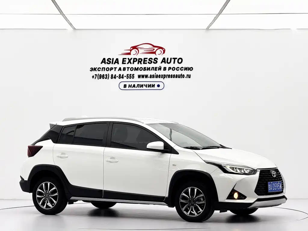 Toyota Yaris L — фото 3