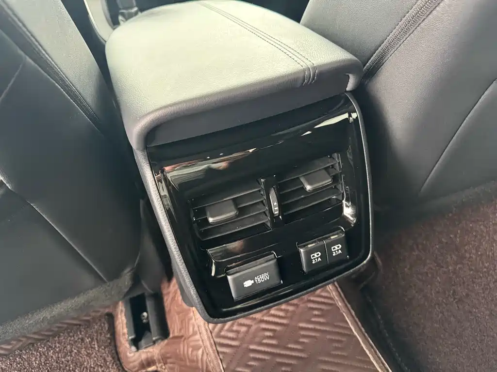Toyota Avalon — фото 15
