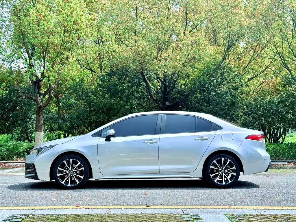 Toyota Levin — фото 14