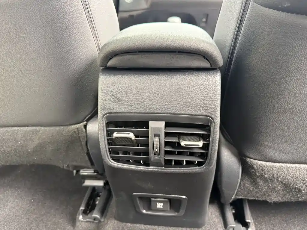 Toyota Levin — фото 13