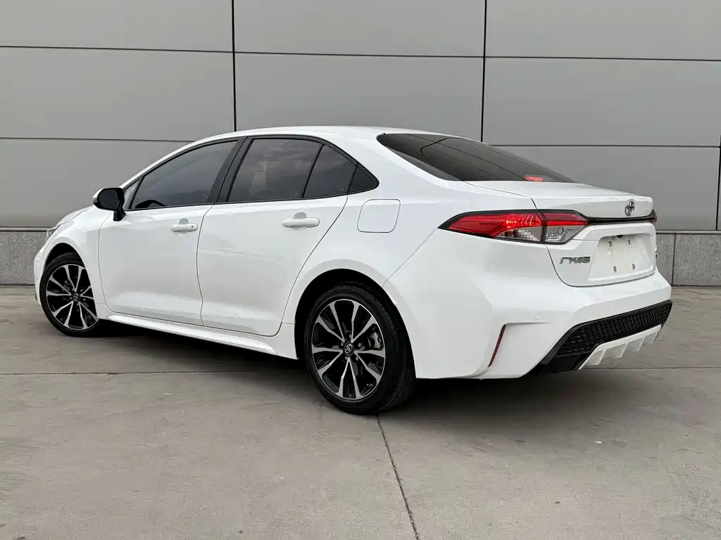 Toyota Levin — фото 5