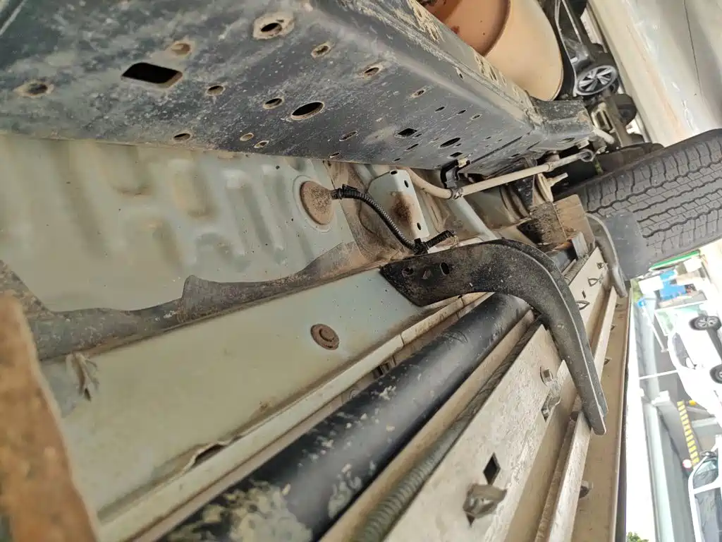 Toyota Prado — фото 19