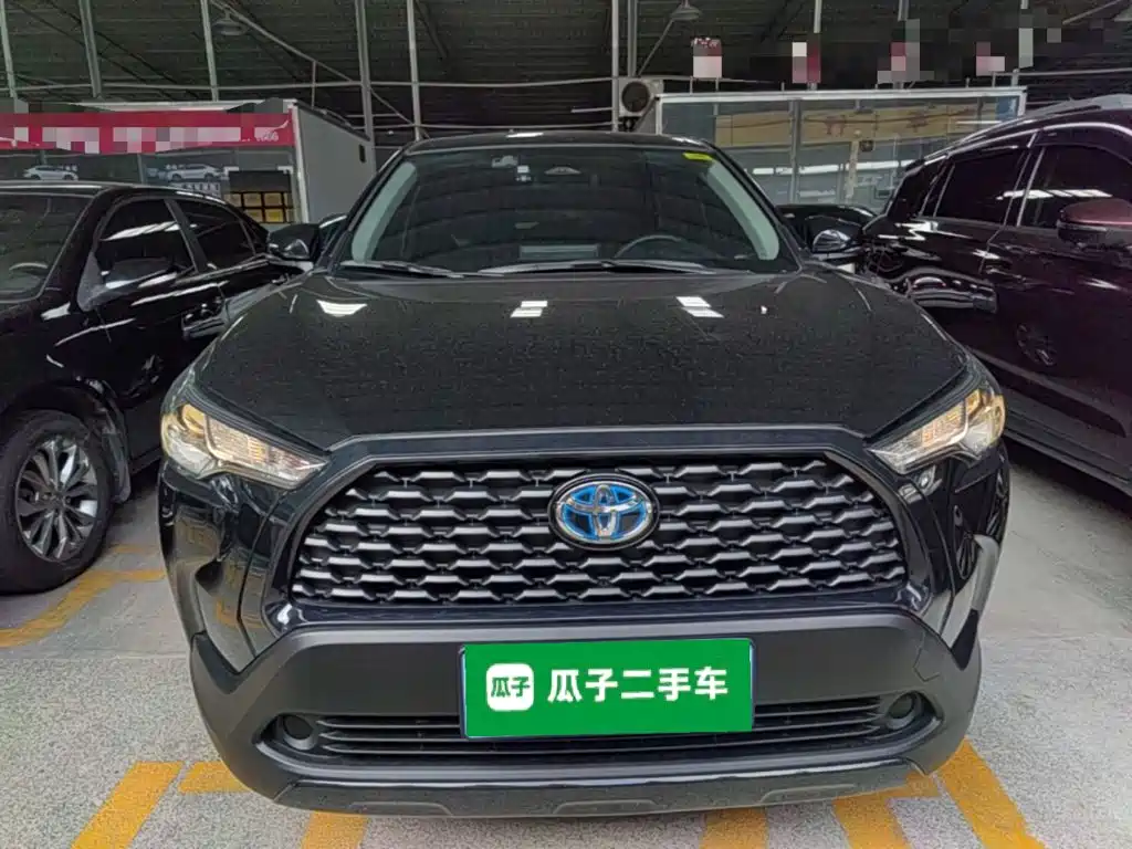 Toyota Corolla Cross — фото 3