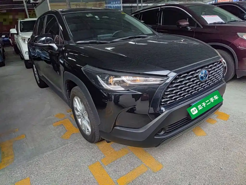 Toyota Corolla Cross — фото 4