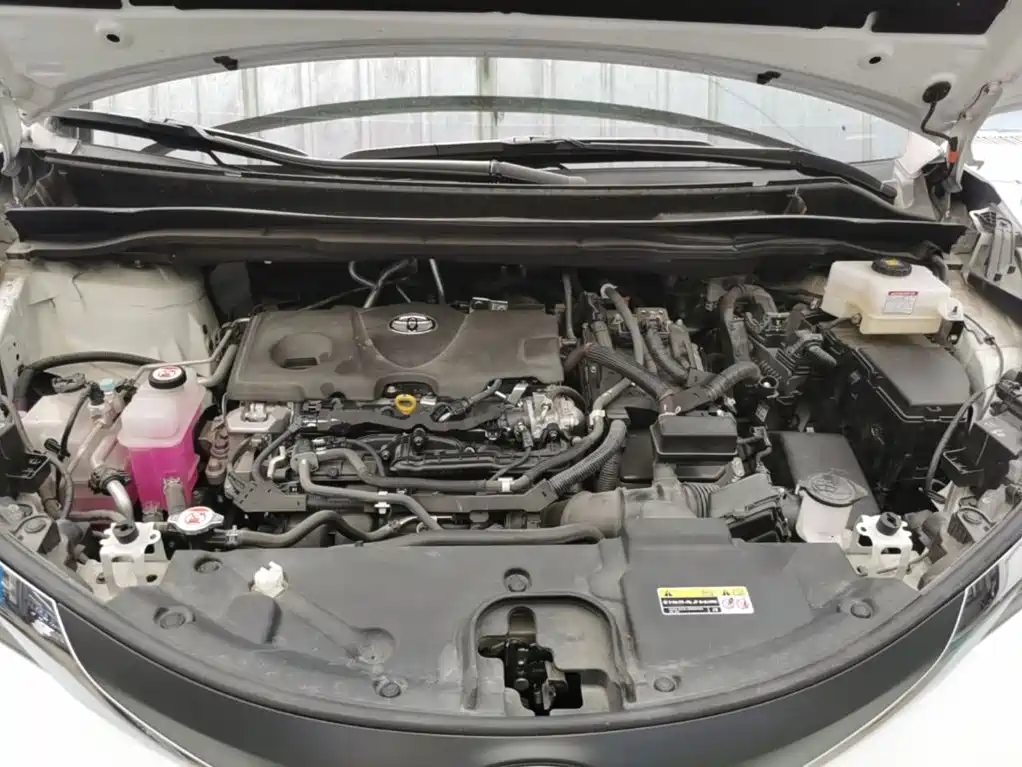Toyota Granvia — фото 20