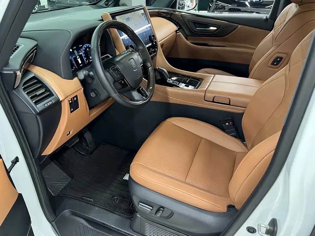 Toyota Vellfire — фото 18