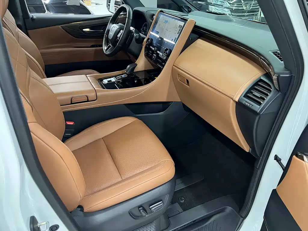 Toyota Vellfire — фото 23