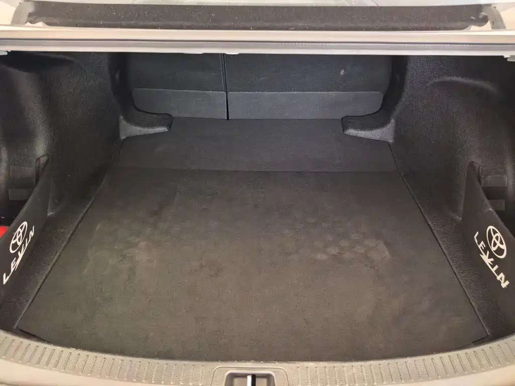 Toyota Levin — фото 14