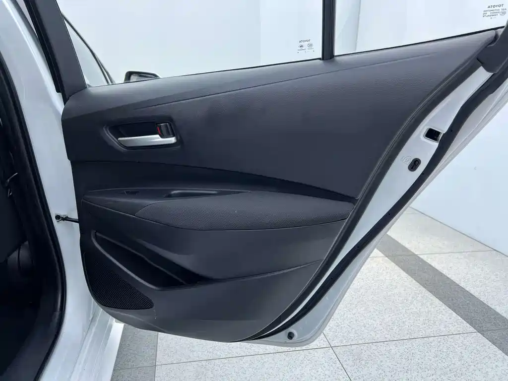 Toyota Levin — фото 17