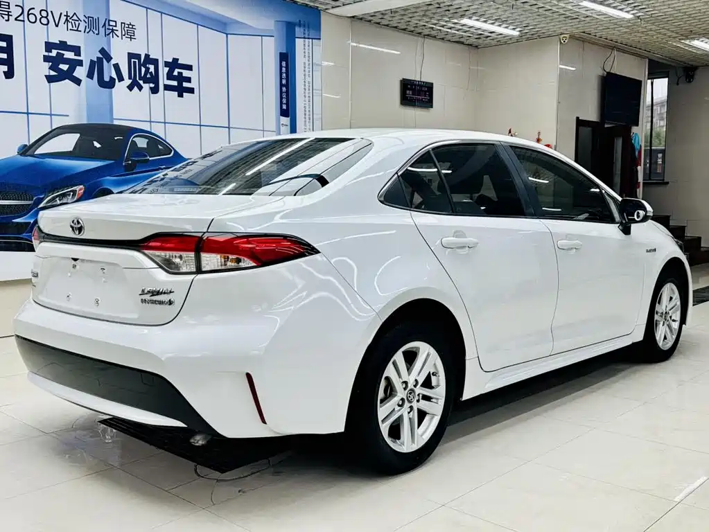 Toyota Levin — фото 4