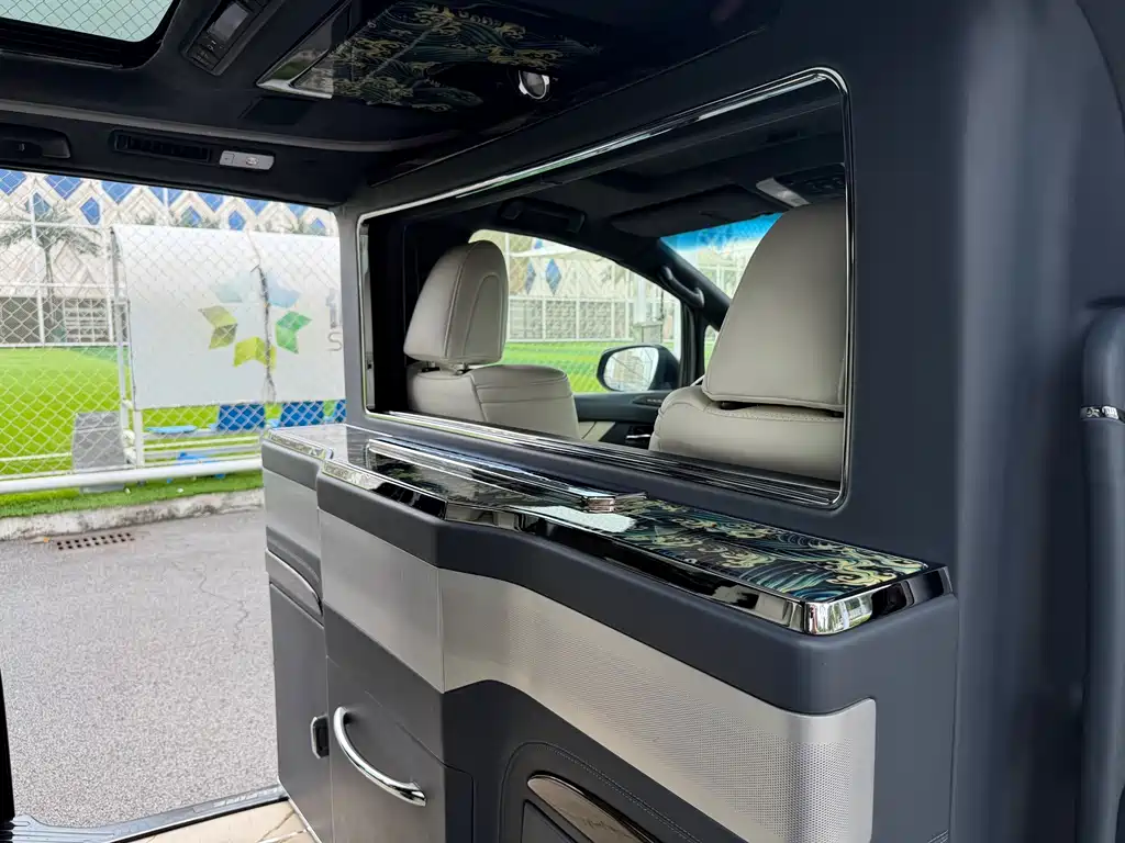 Toyota Vellfire — фото 19