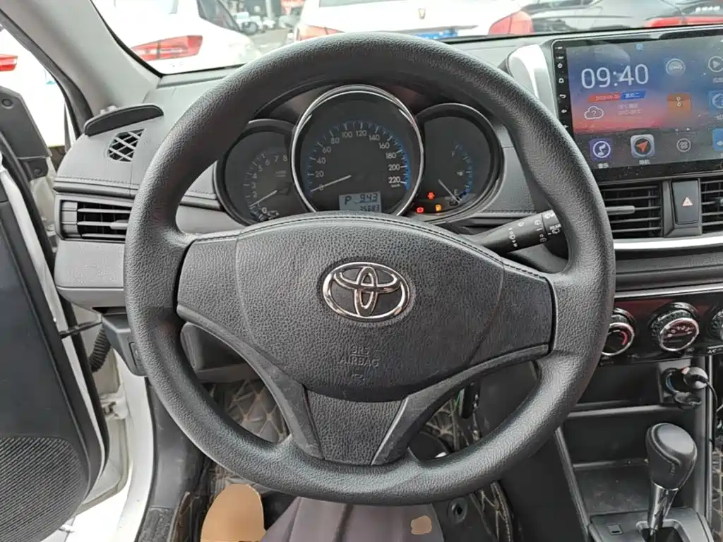 Toyota Vios FS — фото 11