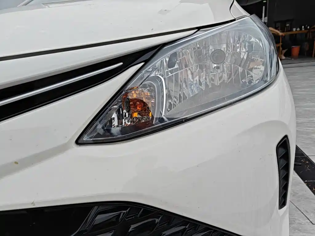 Toyota Vios FS — фото 24