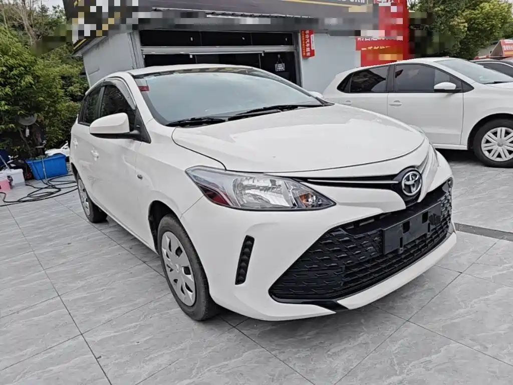 Toyota Vios FS — фото 4