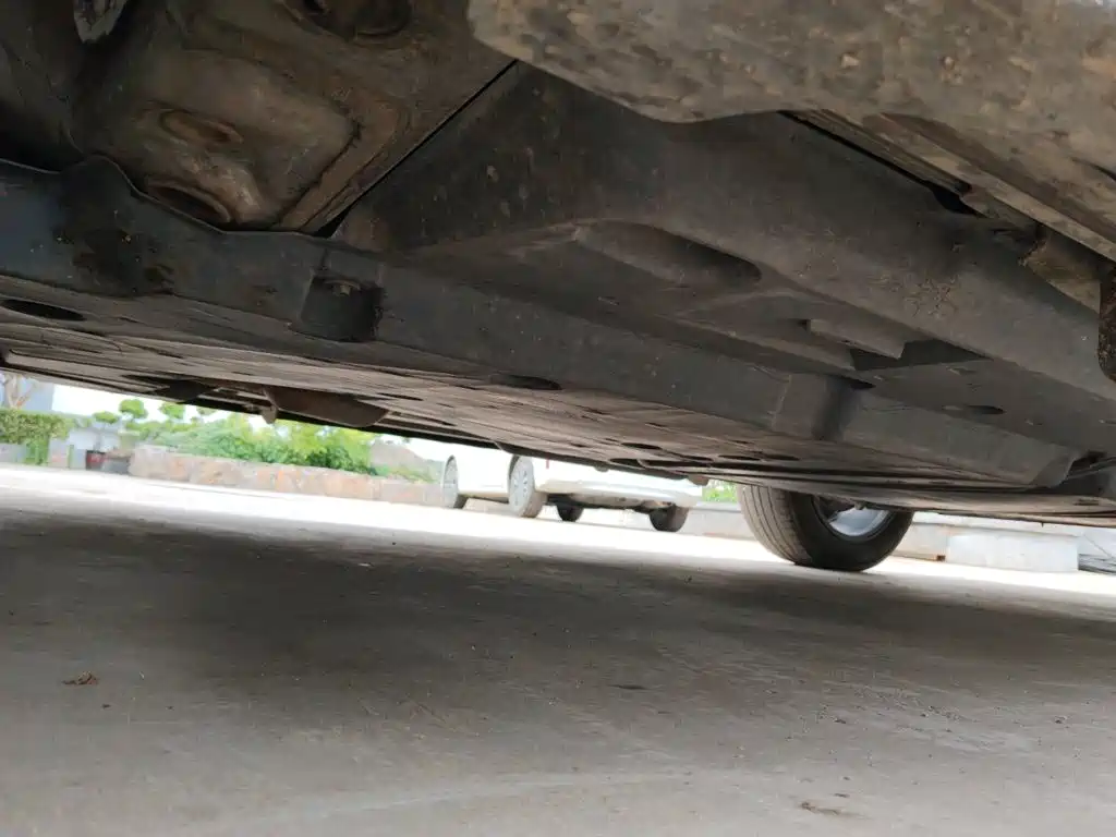 Toyota RAV4 — фото 19