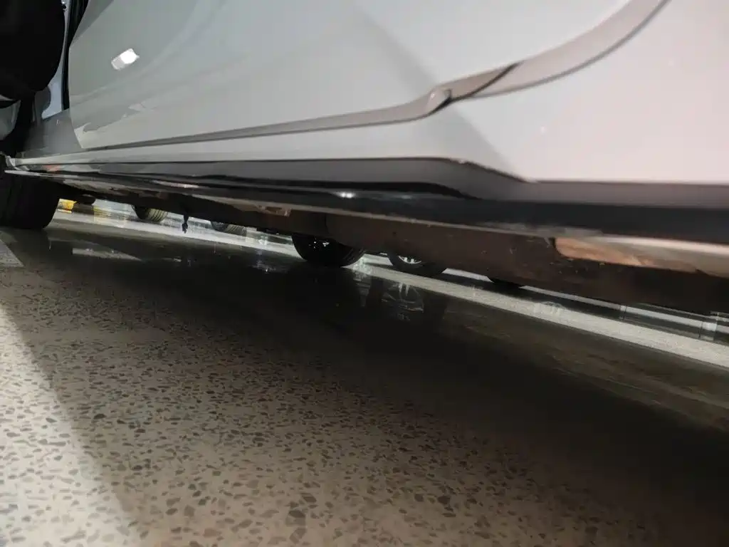 Toyota Granvia — фото 22
