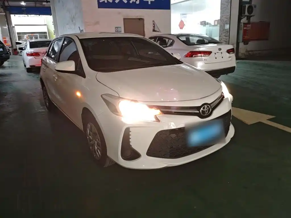 Toyota Vios FS — фото 4