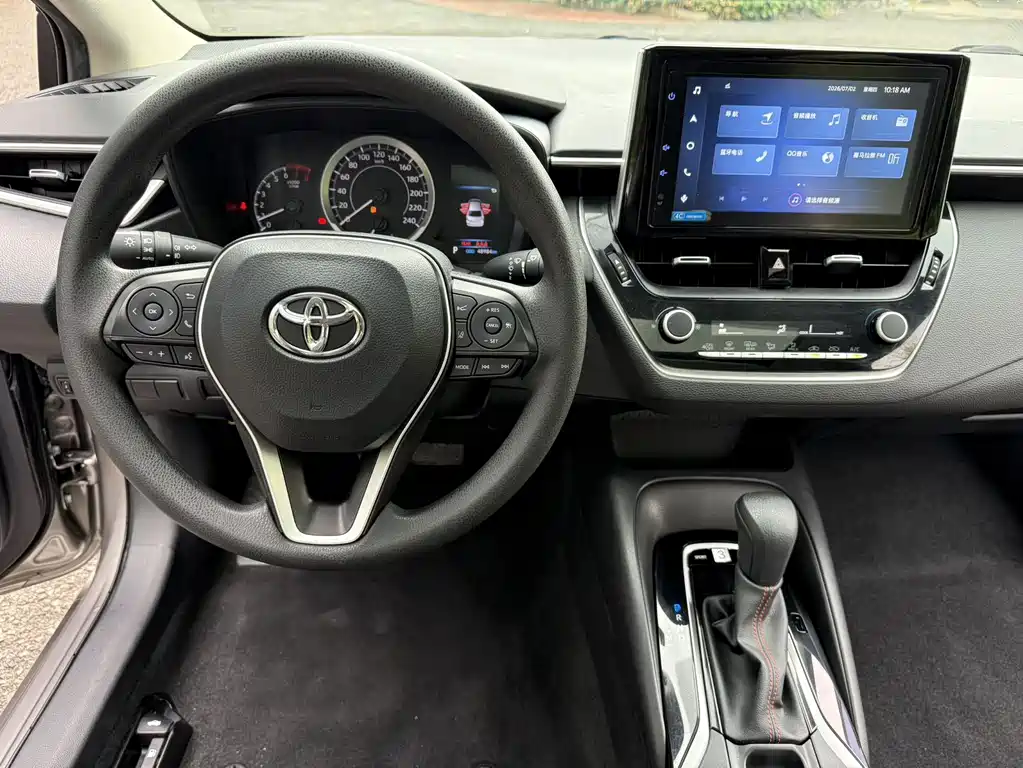 Toyota Corolla — фото 9